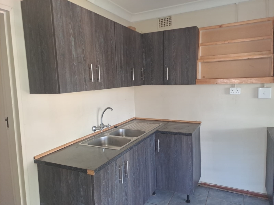 2 Bedroom Property for Sale in Hennenman Free State